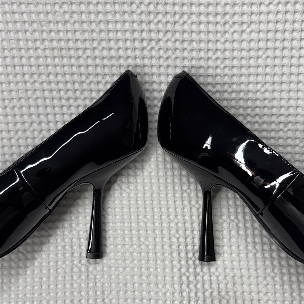Nine West Black Patent Pointed Pumps - Size 7 - Picture 5 of 5